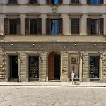 Lux Penthouse Palazzo Strozzi